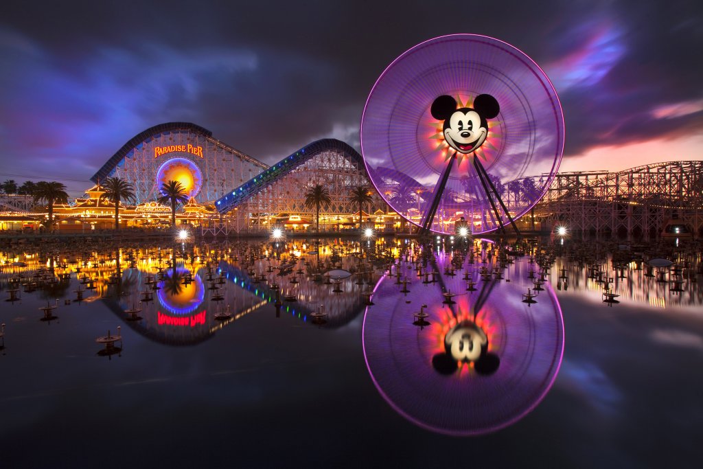 Paradise Pier at night