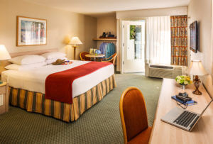 Howard Johnson Anaheim hotel room
