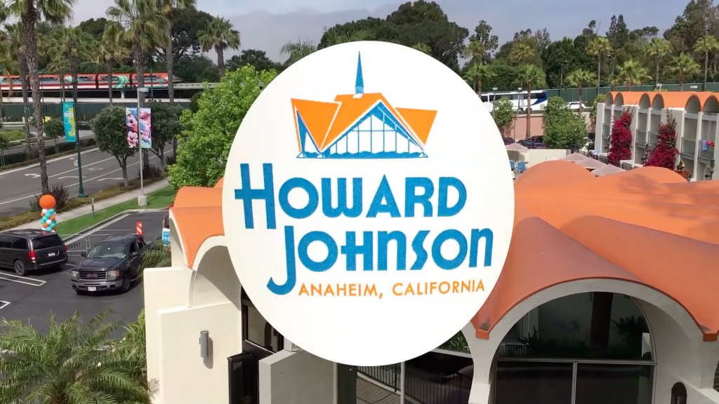 Charles Phoenix Presents Howard Johnson Anaheim Hotel and Water Playground