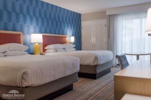 two beds pictured in a hotel room at Howard Johnson Anaheim