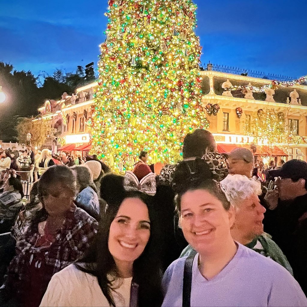 Hi! We are Katie and Erin, from @ropedrop.parkhop. We’re visiting Disneyland this weekend to see this year’s Candlelight Processional, with narrator Brie Larson. This annual event was started in 1958 by Walt Disney himself. Have you ever attended a Candlelight Processional, and who was the narrator?